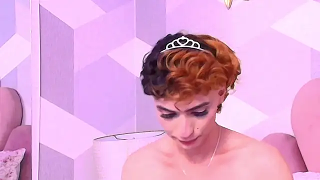 KylieMonnett Chat XXX in diretta