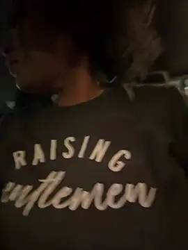 แชท XXX สดของ HaloRodeoLover2