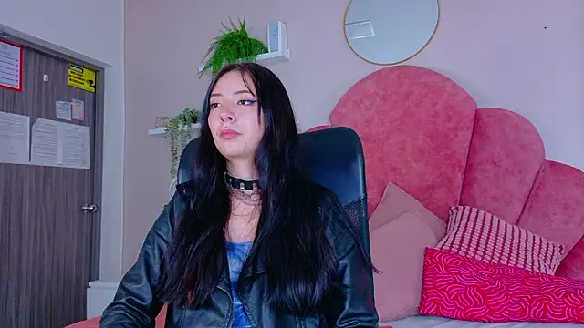 FoxyMoon__'s Live XXX Chat