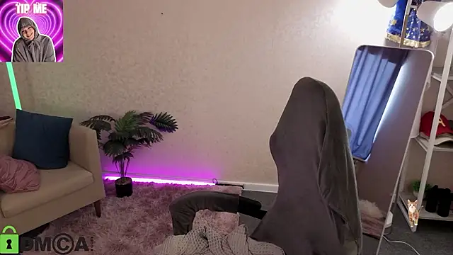 Mia_R0ss élő XXX-chatje