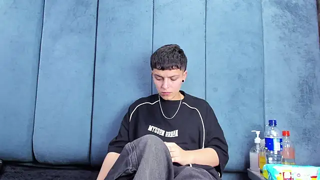 Megan_Thompson_n Live XXX chat