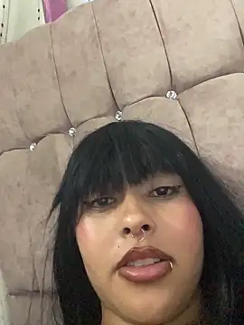 sarita_violet07 即時 XXX 聊天