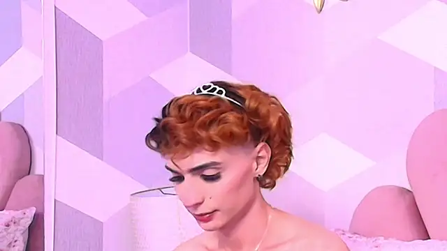 Chat XXX en directo de KylieMonnett