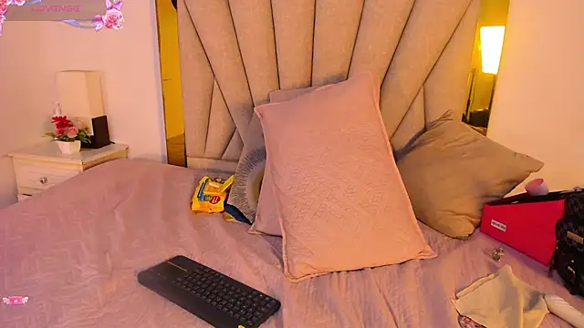 vahiolet_fuentes Chat XXX live