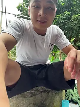 Naughty___asian webkamerás műsora