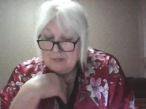 Alexia64231's Webcam Show