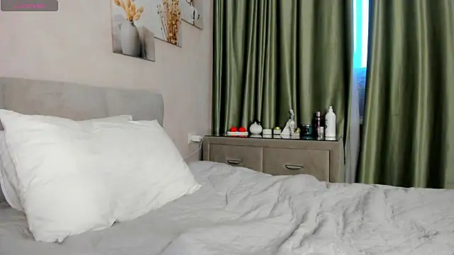 Chat XXX ao vivo de Sunny_BunnyX