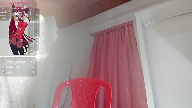 luna_velveth Chat XXX in diretta