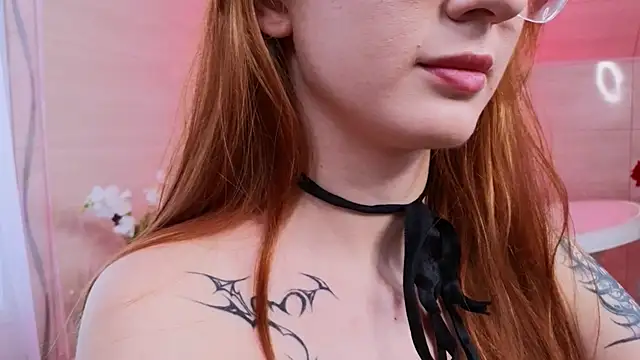 WICKEDEMBER লাইভ XXX চ্যাট