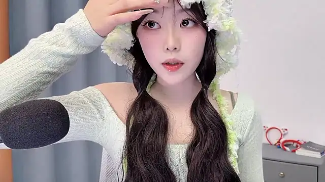 แชท XXX สดของ smalldaisy