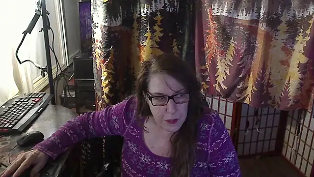 Ireallysquirt 现场XXX聊天