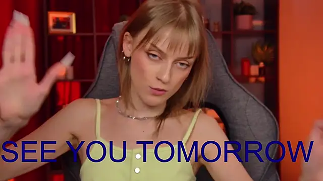 KiraMontoya Chat XXX in diretta