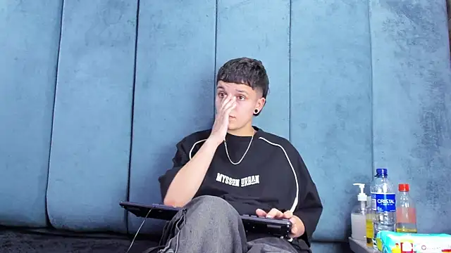 Megan_Thompson_'s Live XXX Chat