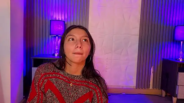 Chat XXX en directo de kendall_saenz