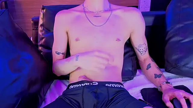 Онлайн чат XXX nova_salvatore