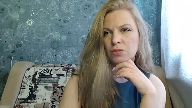 Онлайн чат XXX BlondeFox