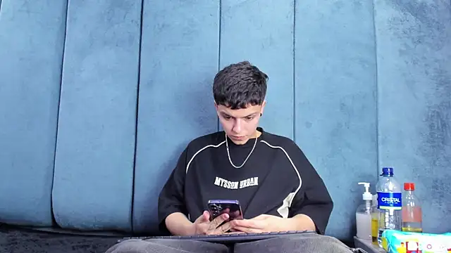 Megan_Thompson_'s Live XXX Chat