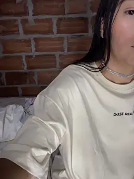 Chat +18 de RAKEL37 ao vivo