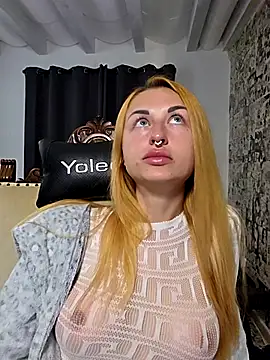 kylie_blck: онлайн-секс-чат