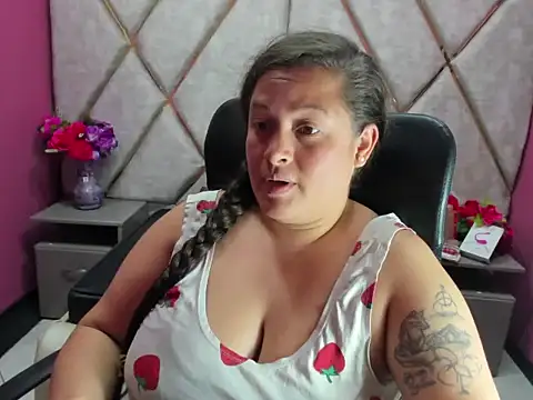 Sarah_Boobs_: απευθείας συνομιλία ΧΧΧ