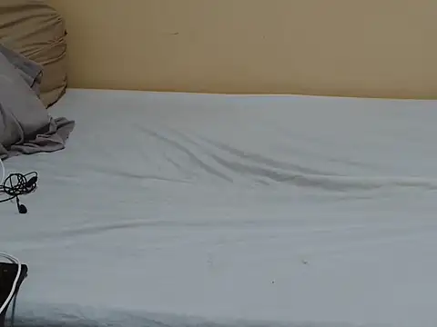 masindi1020's Live XXX Chat