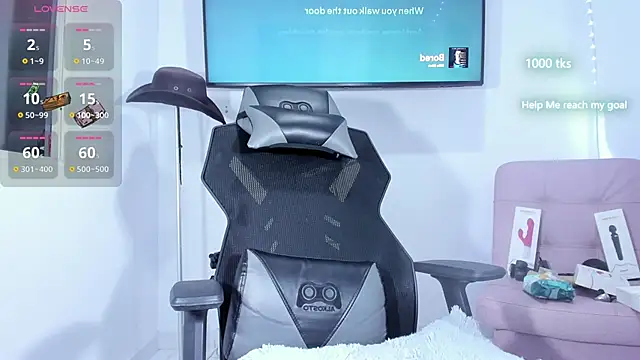 XXX chat uživo modela emily_palmeer