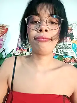 XXX chat uživo modela dolliette24