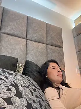 XXX chat uživo modela BrigitteVons