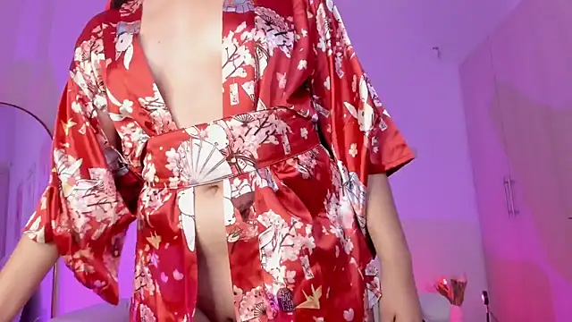 Show de webcam de Emiii_cute