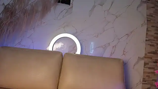 XXX chat uživo modela Sia_37