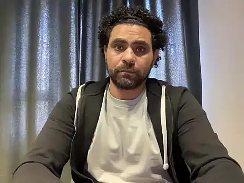 دردشة RoyalPharaoh الجنسية المباشرة