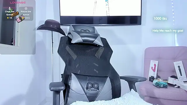 Živý XXX chat emily_palmeer