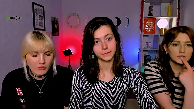 kitniss_dreamy: онлайн-секс-чат