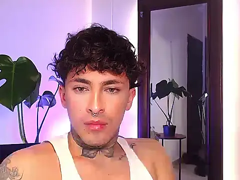 stevennavarro Chat XXX live