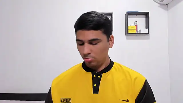 noah_belamiのウェブカメラショー