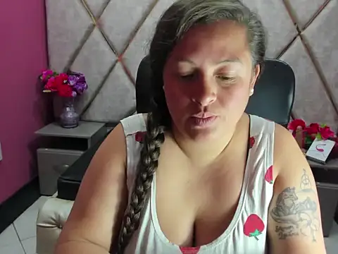 Živý XXX chat Sarah_Boobs_