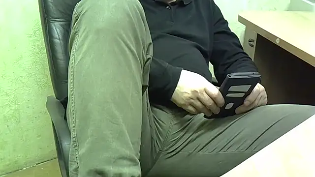 nikdov3's Webcam Show