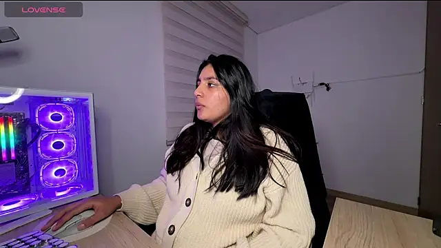 cloe_small Chat XXX in diretta