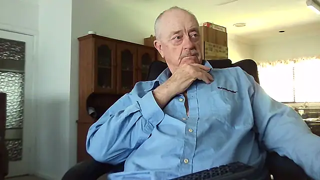 Pokazy przed kamerką – brnoxx