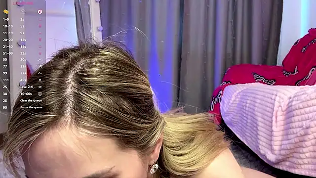 _ViviV_'s Live XXX Chat