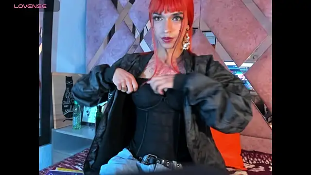 Webkamerová show MeghanQueen__