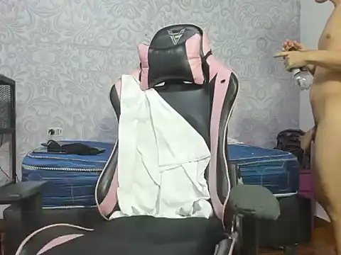 GoldenBoyM: απευθείας συνομιλία ΧΧΧ