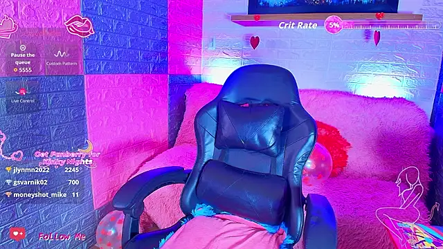 kiim_xxx_katta Adlı Modelin Canlı XXX Sohbeti