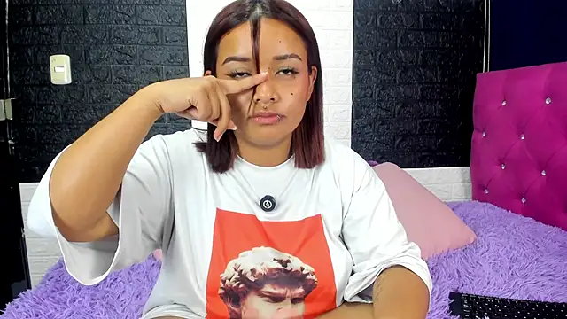 Sienna_Lux01 Chat XXX live