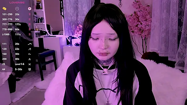 Lein_Bone Adlı Modelin Canlı XXX Sohbeti