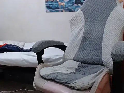 Chat XXX ao vivo de Mistress_Bigcockts