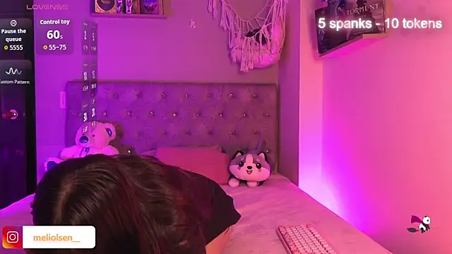 Czat XXX na żywo – Alisha_Olsen_