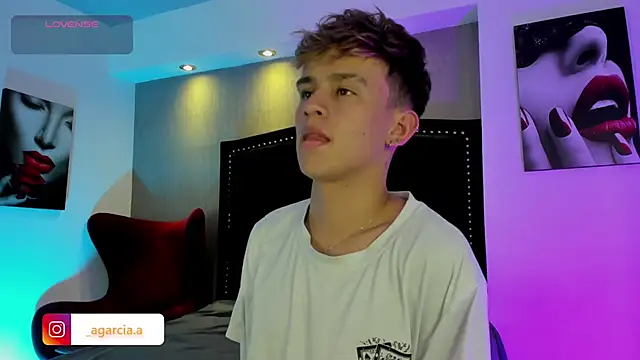 LiamWildx20 Show Webcam