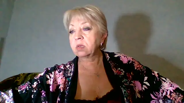 Онлайн чат XXX DianaQDream