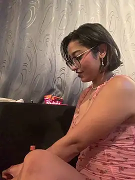 Chat XXX en directo de LilithMonette